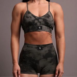 DARC SPORT - LOBOS KATYA SEAMLESS SHORTS IN CACTUS MARBLE